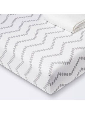 NWT Fitted Jersey Crib Sheet - Cloud Island Gray Chevron and Solid White - 2pk